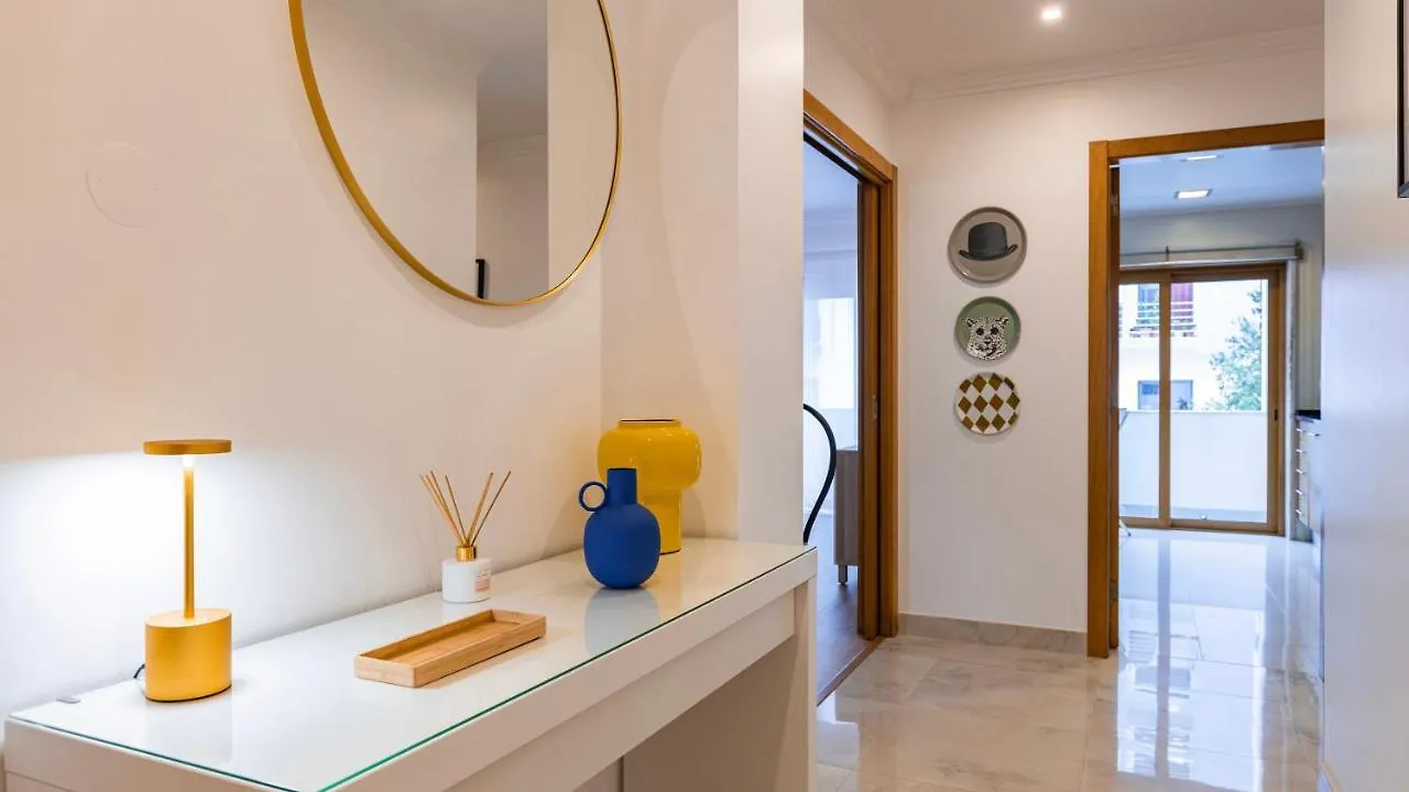 3 Bedroom Oeiras Wonder W/ Balcony By Lovelystay Portugal